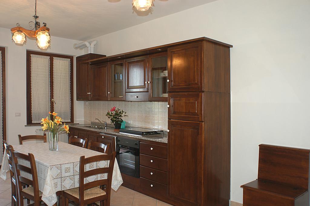 Villa Poggio Bella Vista Castiglione del Lago Habitación foto