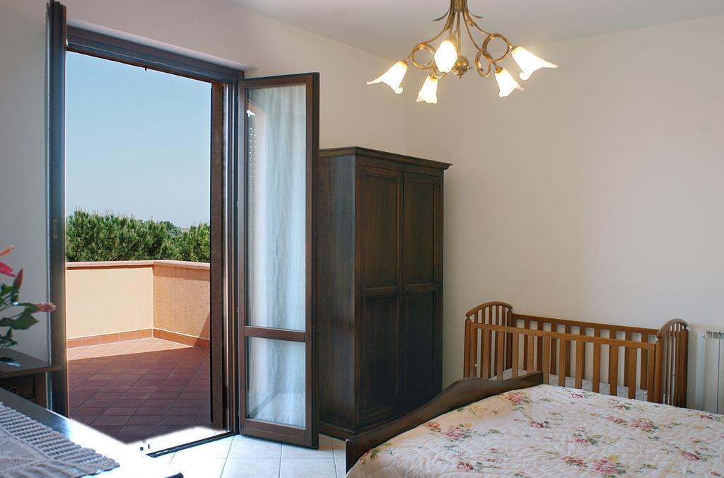Villa Poggio Bella Vista Castiglione del Lago Habitación foto