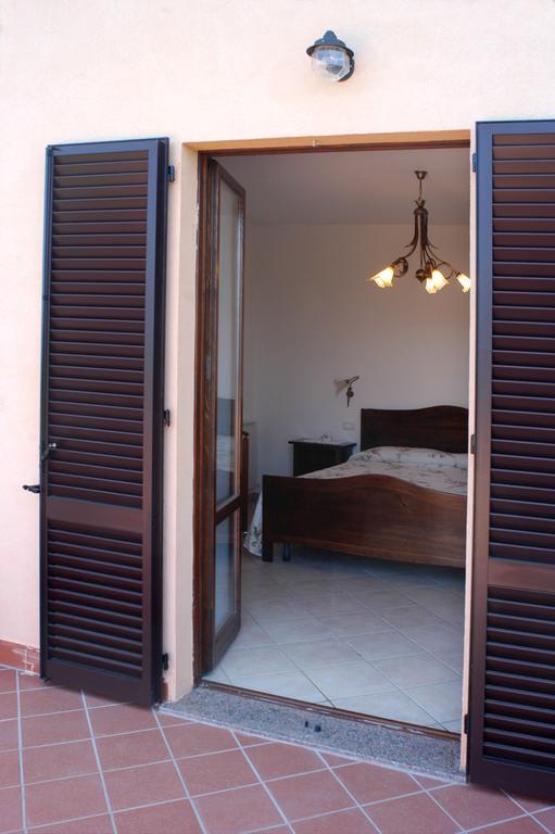 Villa Poggio Bella Vista Castiglione del Lago Habitación foto